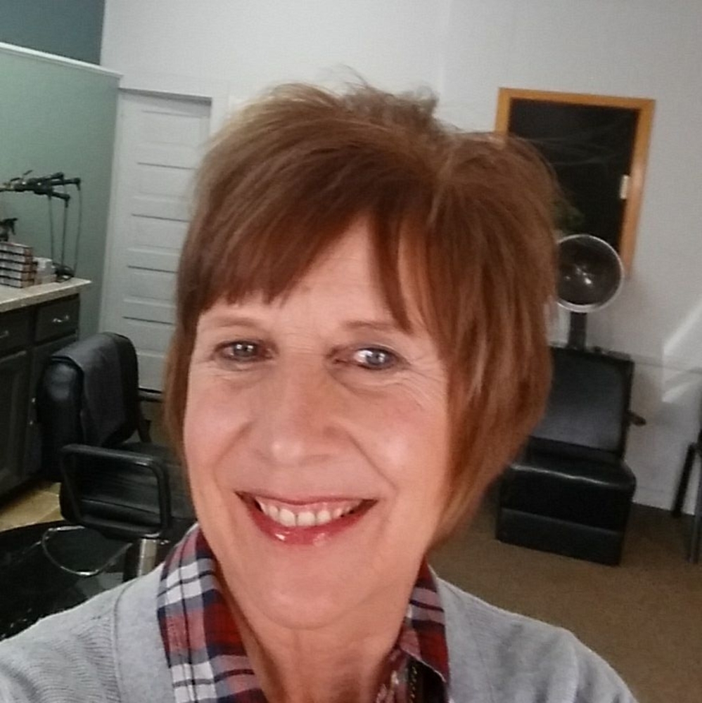 Meet your Posher, Joleen